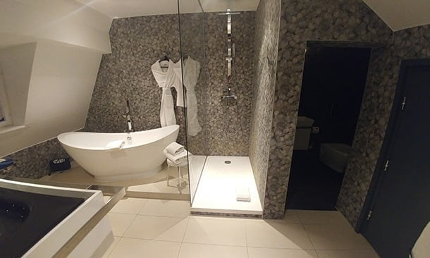 Salle de bain Suites - Hôtel Rohan